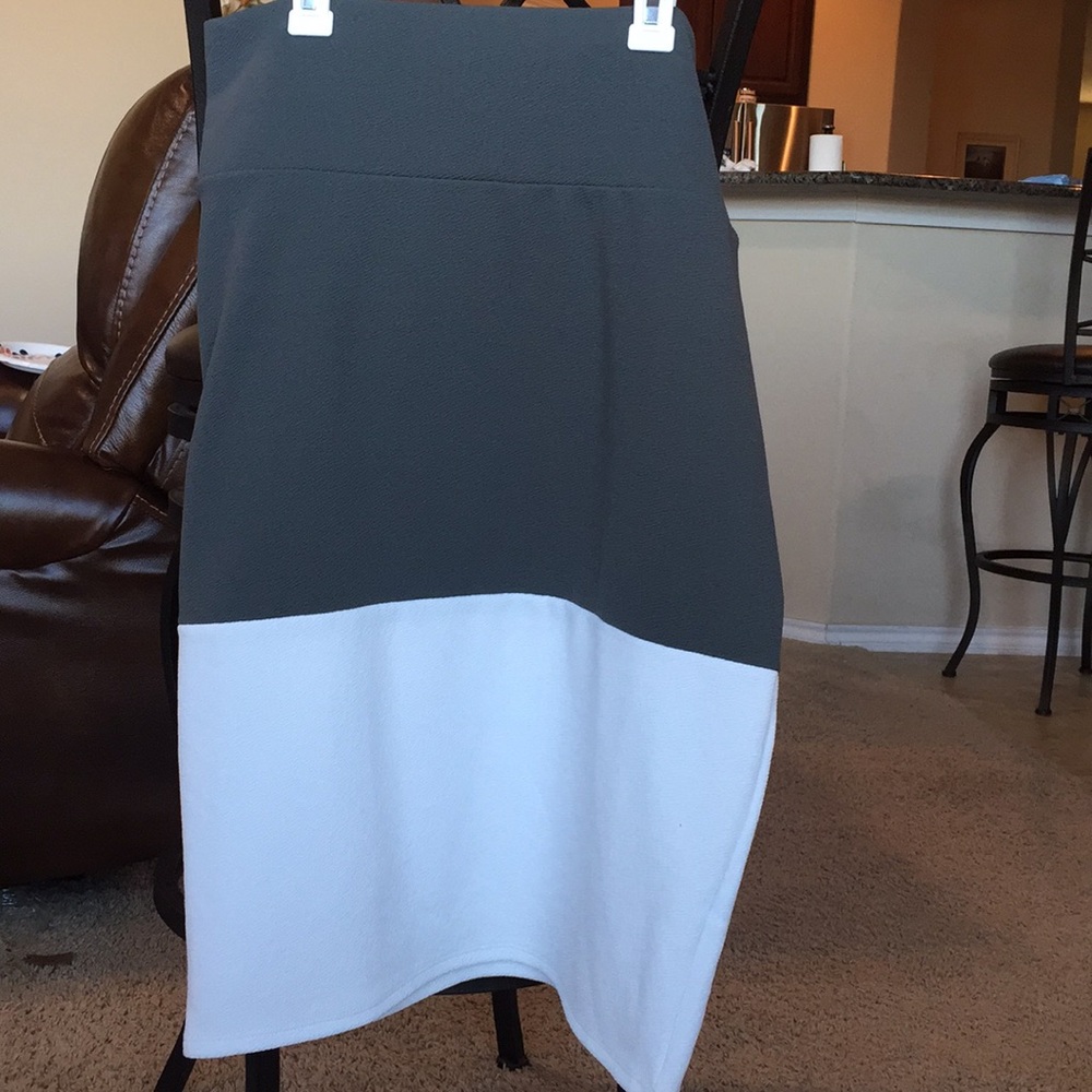 XL Lularoe Cassie